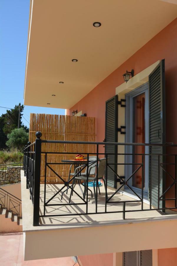 Lotus Sea View Studio Apartment 2 Lixouri Exterior foto