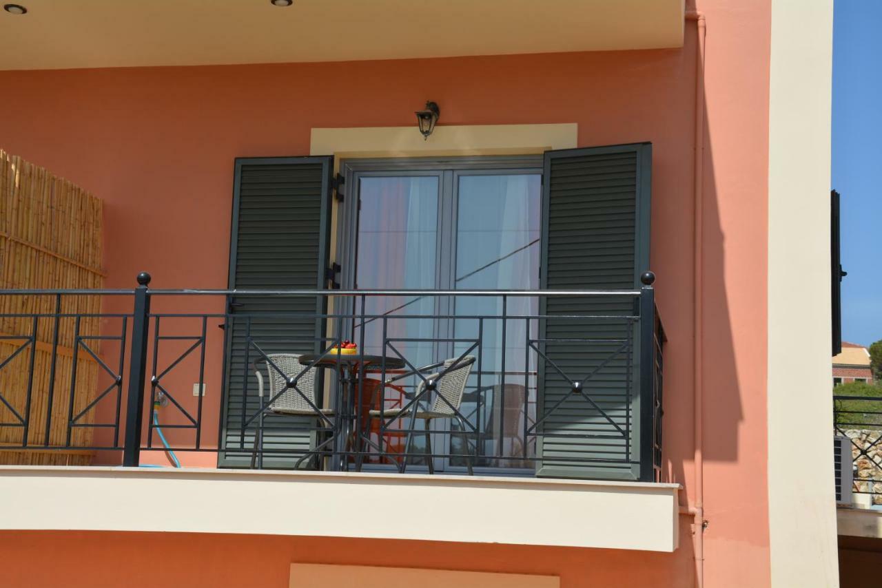 Lotus Sea View Studio Apartment 2 Lixouri Exterior foto